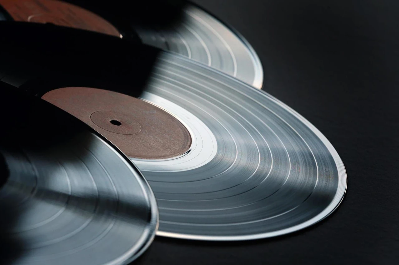 Эстетика несовершенства: философия ваби-саби в звуке Эстетика несовершенства: философия ваби-саби в звуке